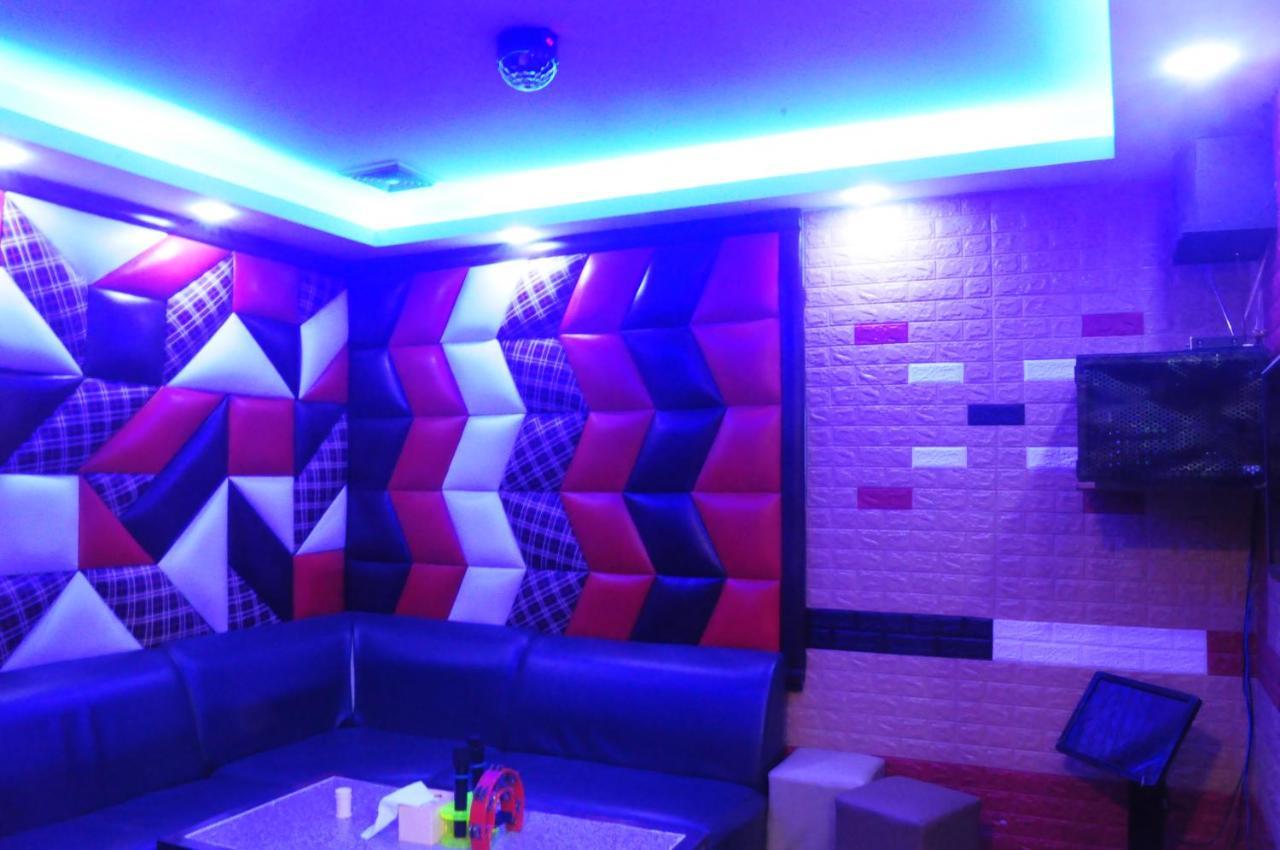 Nay Chi Lin Hotel Pathein Bagian luar foto